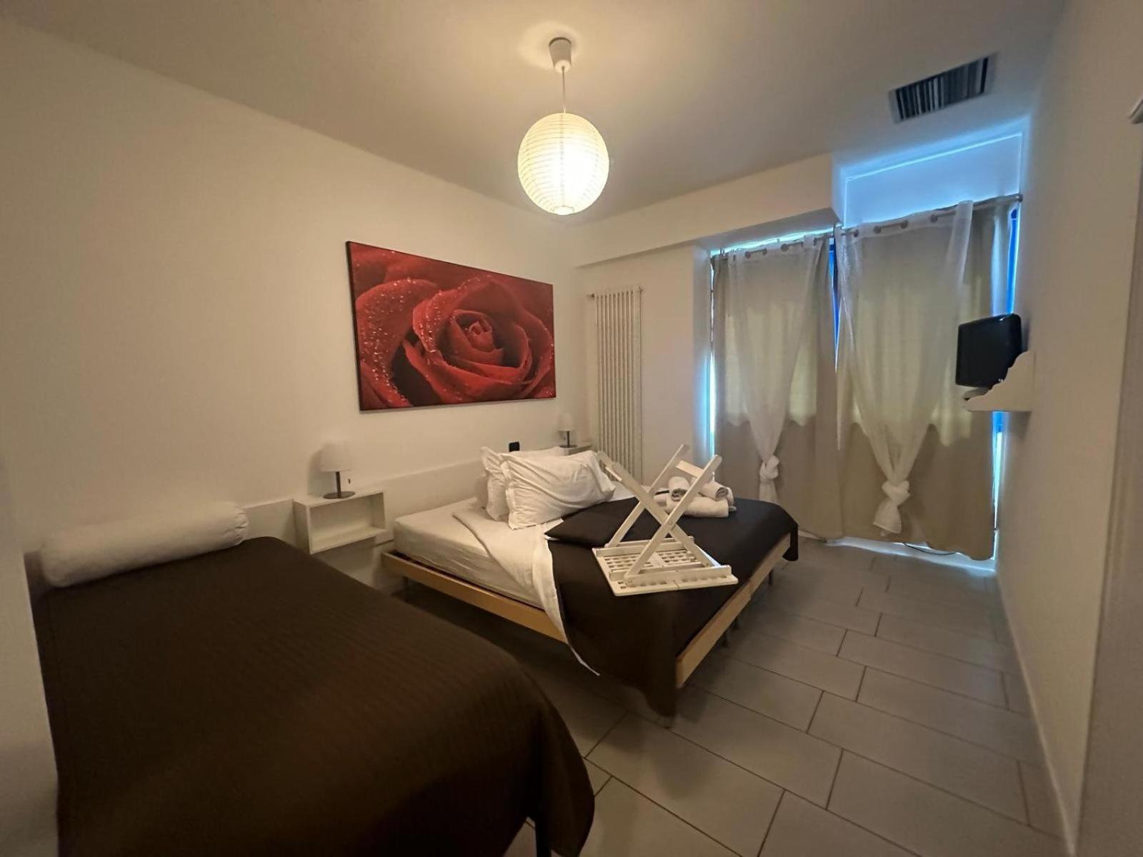 Main Street Verona Fiera Destiny Home 11 ภายนอก รูปภาพ