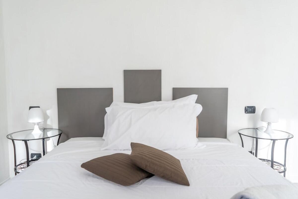 Main Street Verona Fiera Destiny Home 11 ภายนอก รูปภาพ