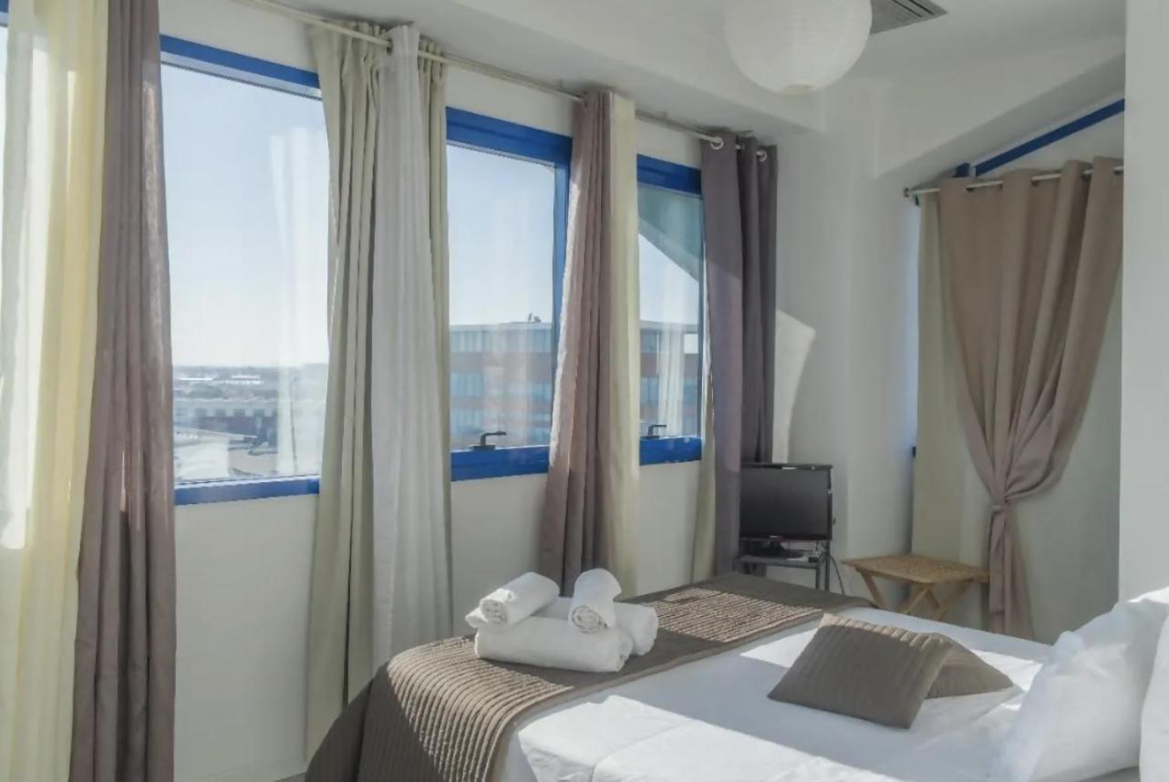 Main Street Verona Fiera Destiny Home 11 ภายนอก รูปภาพ